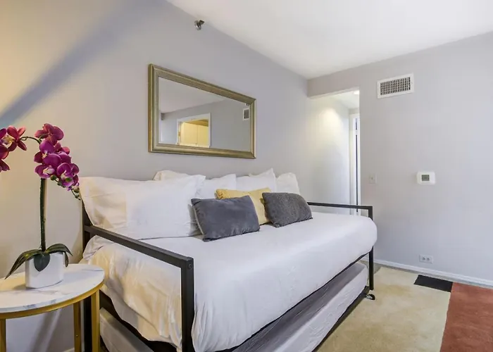 Apartamento Sleep 25 - Huge Downtown Vintage Lofts, Balcony & Gym Chicago