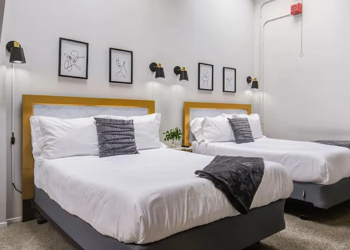 Sleep 25 - Huge Downtown Vintage Lofts, Balcony & Gym Apartamento Chicago